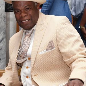 Meet your Posher, Herman